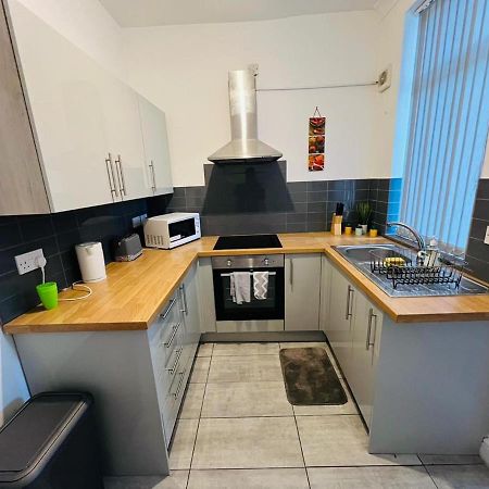 Luxury Double & Single Rooms With En-Suite Private Bathroom In City Centre Stoke On Trent Buitenkant foto