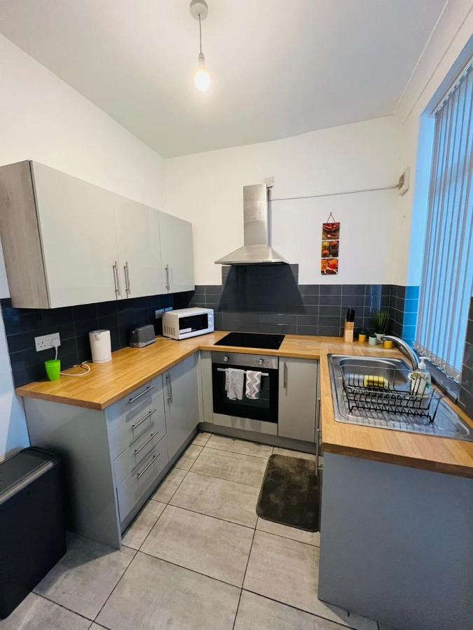 Luxury Double & Single Rooms With En-Suite Private Bathroom In City Centre Stoke On Trent Buitenkant foto