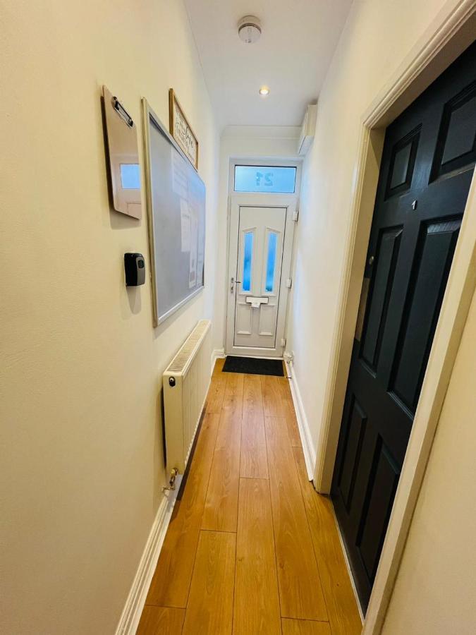 Luxury Double & Single Rooms With En-Suite Private Bathroom In City Centre Stoke On Trent Buitenkant foto